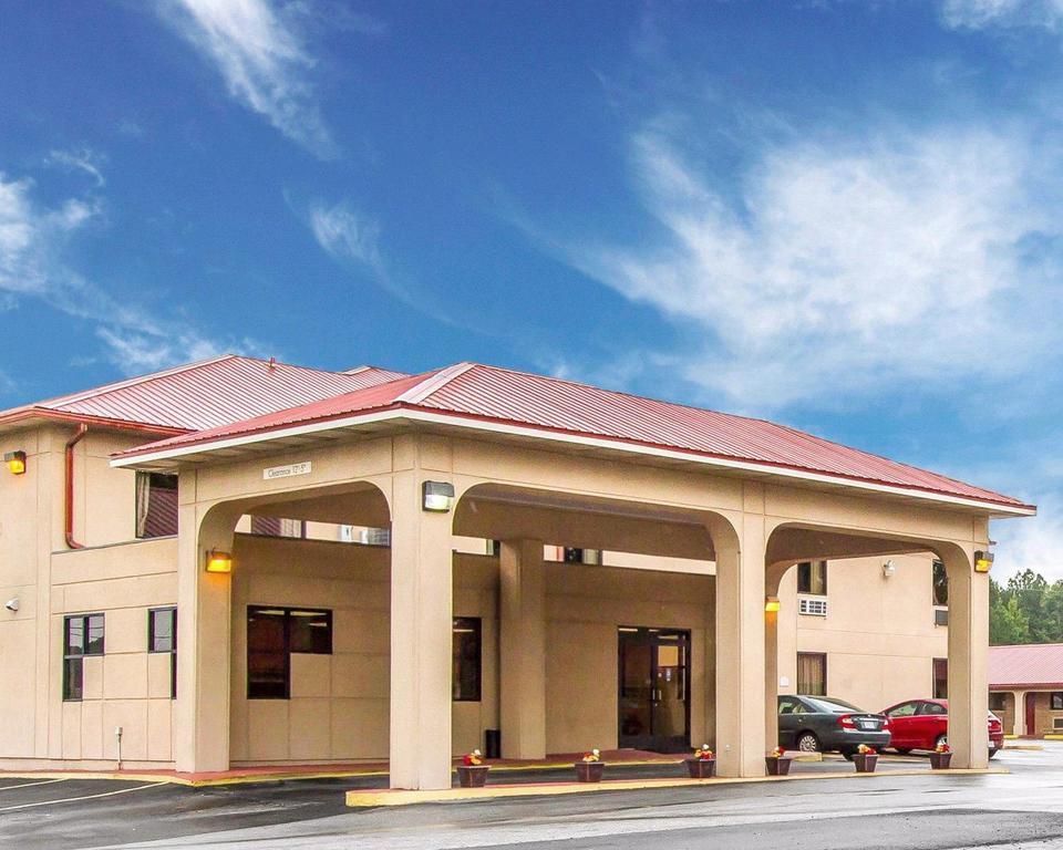Americas Best Value Inn Opelika Bagian luar foto
