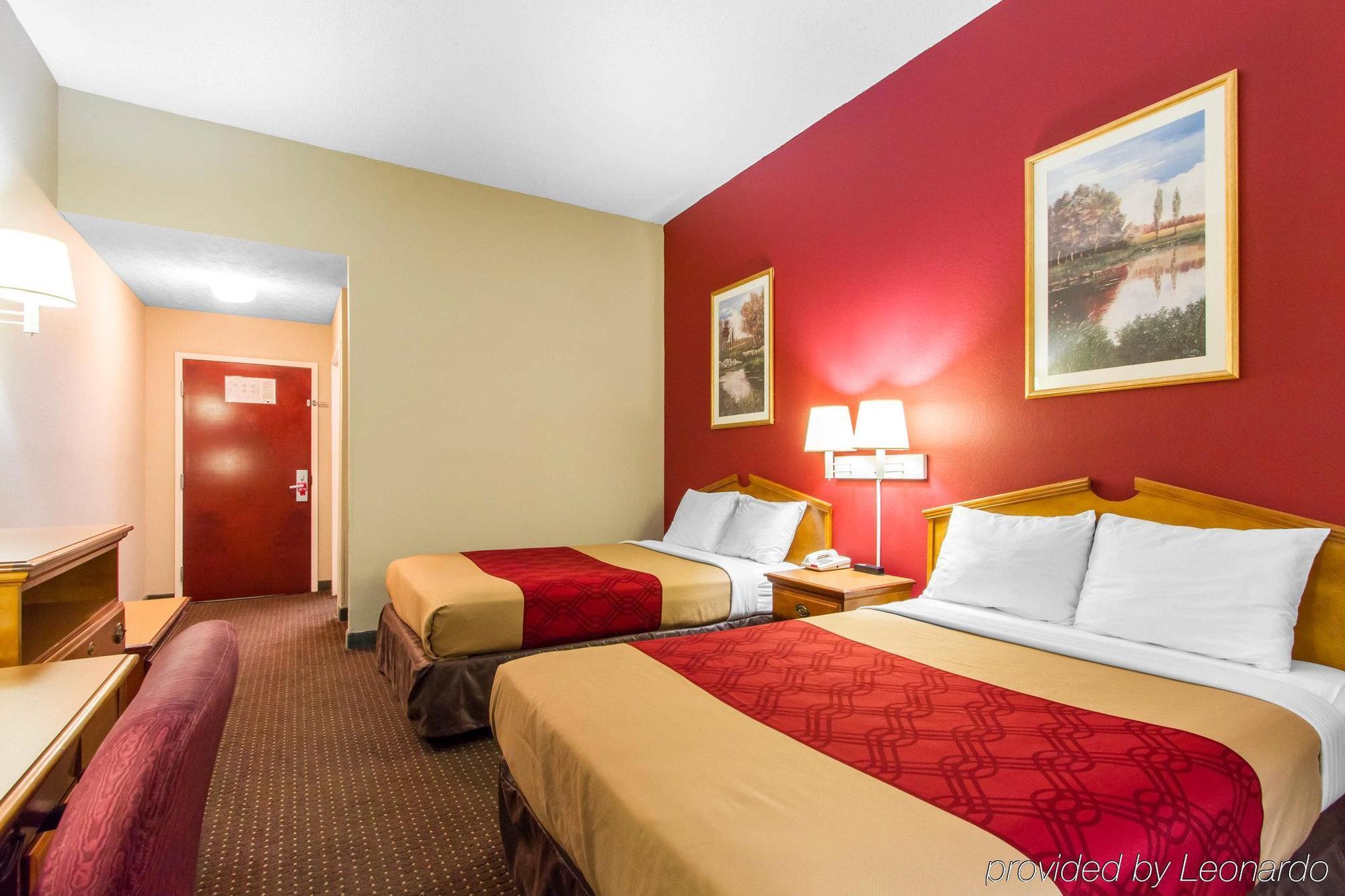 Americas Best Value Inn Opelika Bagian luar foto